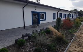 Szafir - NoclegiGrodziskPL